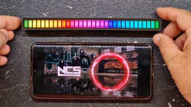 Cheap LED VU meter with 32 bit processor - RO9 RGB. Is it any good? Unboxing and testing. смотреть онлайн