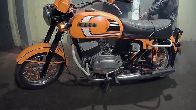 мотоцикл Чезет 350 на китайском зажигании CDI 12 вольт (Cezet 350) смотреть онлайн