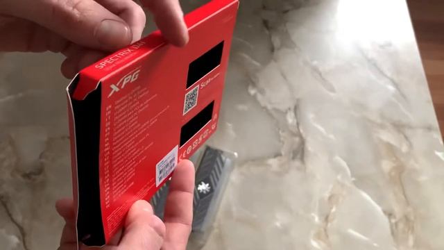 Распаковка A-Data XPG SPECTRIX D41 RGB 3200MHz CL16 смотреть онлайн