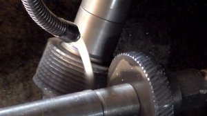 нарезаю косозубые шестерни червячной фрезой на фрезерном  ЧПУ станке