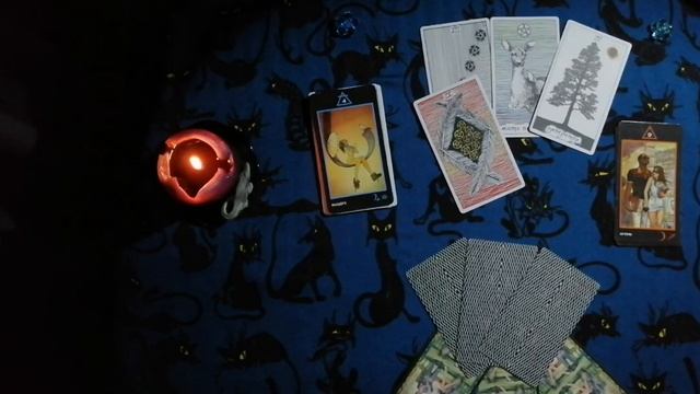 Гадание на Таро: Будем ли мы с ним вместе? смотреть онлайн