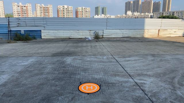 Hubsan Zino Mini SE Outdoor Hovering Test смотреть онлайн