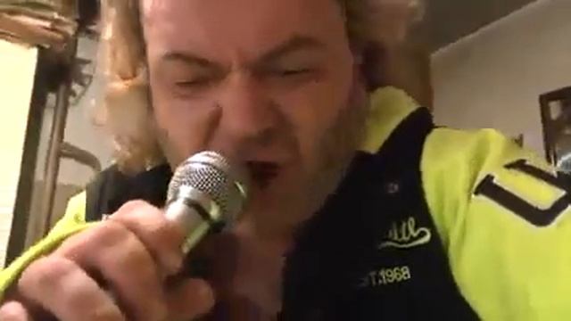 клип=Сирия Сьеденное сердце солдата=ХИТ Певец ПРОРОК САМБО й смотреть онлайн