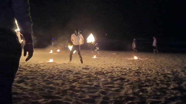 С НОВЫМ 2024 ГОДОМ!!! Праздную Новый год с лучшим другом, в Тайланде на острове Самуи.🎄🎁🎆 смотреть онлайн