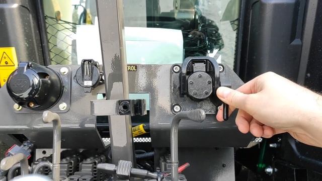 Обзор трактора Massey Ferguson 8737 S смотреть онлайн