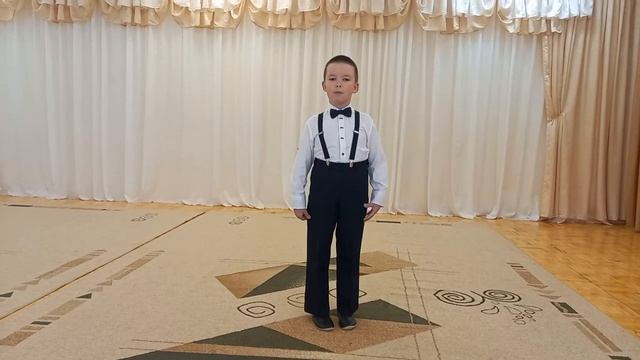 Д/с №19 Глухов Глеб. Стих-е "Лучшая на свете" смотреть онлайн