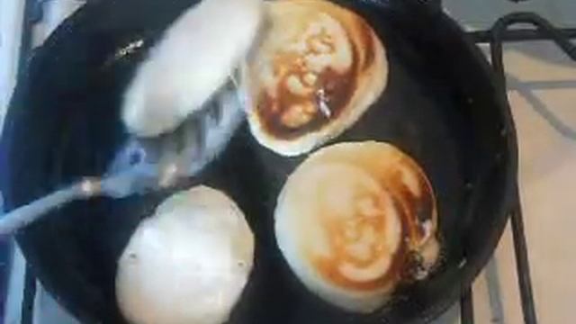 Оладьи на кефире смотреть онлайн