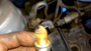 Hyundai Tucson замена Свечей зажигания 2.0 бензин NGK