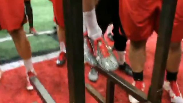 UTAH FOOTBALL DEAD HAND COMPETITION. СОРЕВНОВАНИЕ ФУТБОЛИСТОВ смотреть онлайн