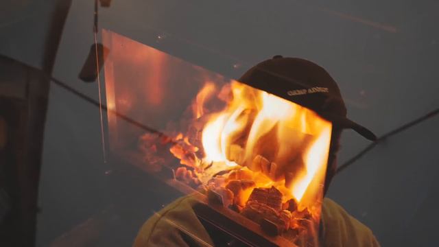 【2ヶ月待ちの薪ストーブ】で作ったキャンプ飯が最高すぎた Dweller-Ti Dome X4 POMOLY ソロキャンプ solocamping смотреть онлайн