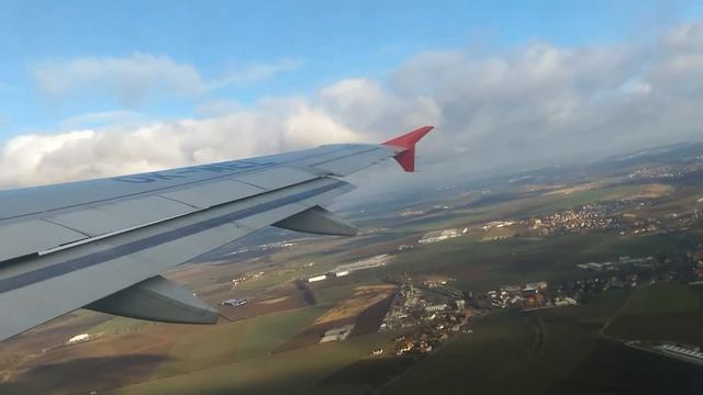 Взлет. Аэропорт Рузине. Чехия. смотреть онлайн