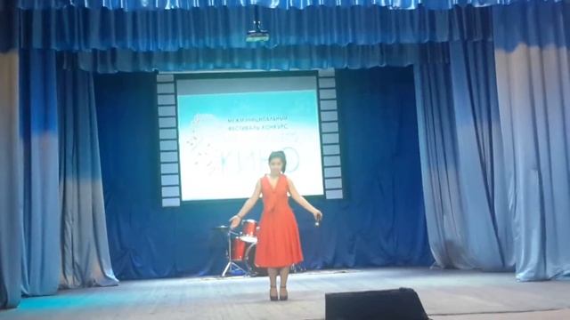 Анастасия Круглова, 15 лет. Детский Музыкальный Театр "Зазеркалье" г. Иваново 10.04.2016 смотреть онлайн