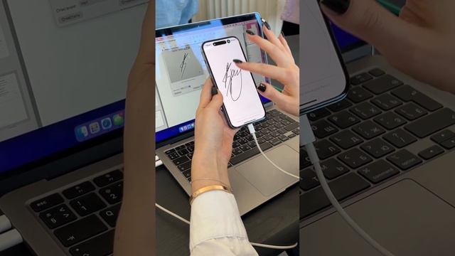 Самые удобные и крутые фишки MacBook! смотреть онлайн