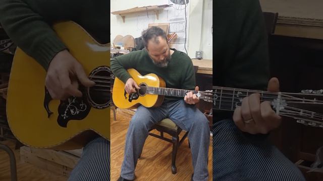 Ragged But Right смотреть онлайн
