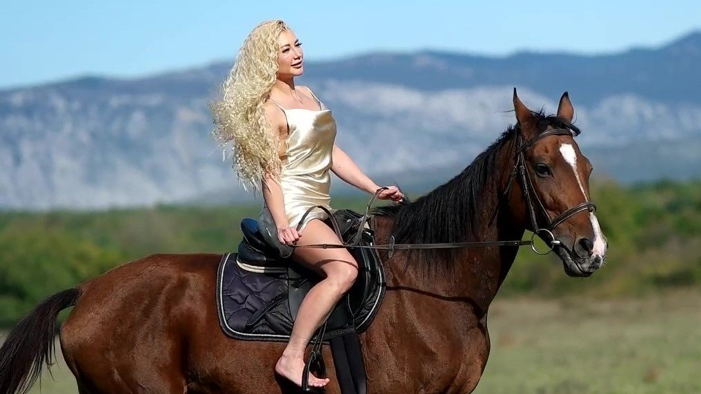 Relaxing Piano Music