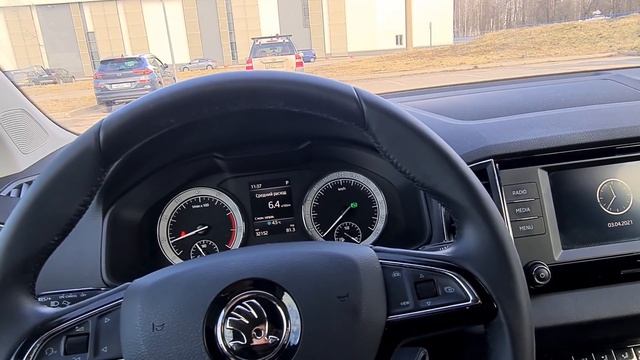 Шкода Карок - ТО 30000 и не много о машине смотреть онлайн