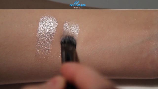 MAC Vera Collection: Live Swatches & Review смотреть онлайн