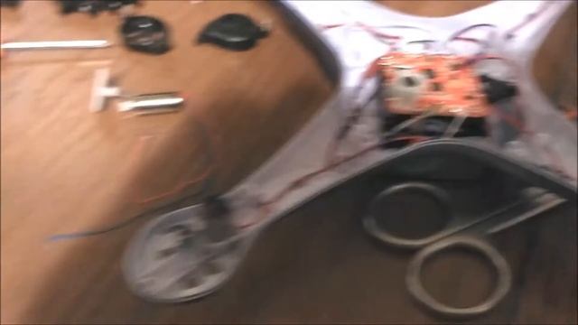 Ремонт квадрокоптера Syma X5 hw смотреть онлайн