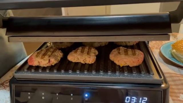 Maxi Hamburger con ROCK NGRILL CECOTEC смотреть онлайн