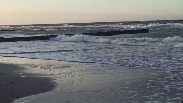 Прибой на Балтике смотреть онлайн