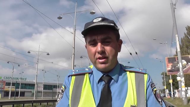 Инспектору ГАИ не понравились документы. смотреть онлайн