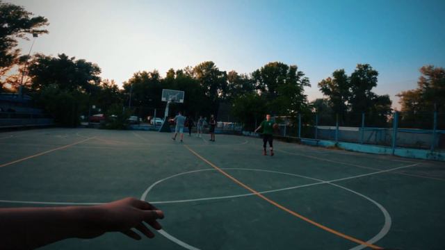 Стритбол от первого лица на GoPro | FIRST PERSON Streetball смотреть онлайн