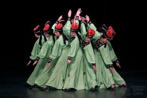 "Шёпот весны" Ансамбль "Школьные годы" Премьера "Whisper of Spring" Ensemble "School Years" Premiere