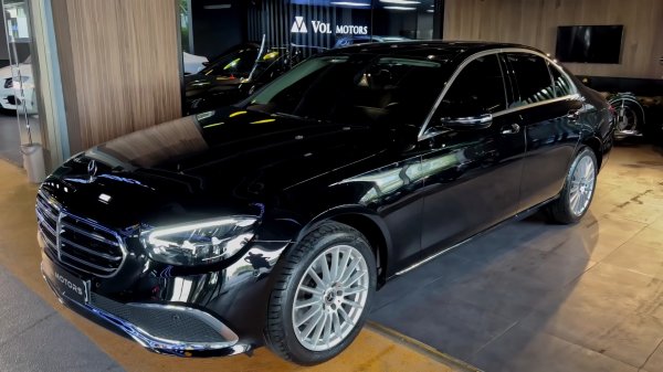 2022 Мерседес Е Класс