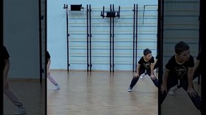 Клоун Плюх. Песенка про капоэйру.С юмором об истории капоэйры.