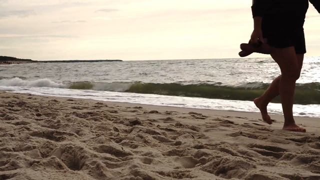 Ustka - Lato 2021 Port i Ulice | Promenada i Plaża | Wschody i zachody słońca | Statki i Stateczki смотреть онлайн
