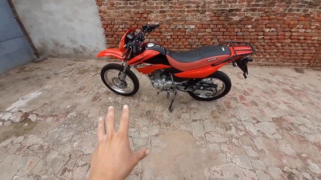 XR 125 HONDA ¡ 5 COSAS QUE ME GUSTAN Y 5 COSAS QUE ODIO ! смотреть онлайн