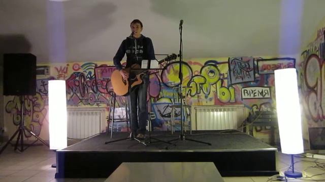 Дмитрий Ерушов - Романс (Сплин cover) @ Три кита 10.12.14 смотреть онлайн