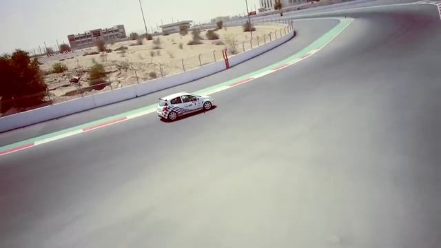 Renault Clio Cup Experience at Dubai Autodrome 2014 смотреть онлайн