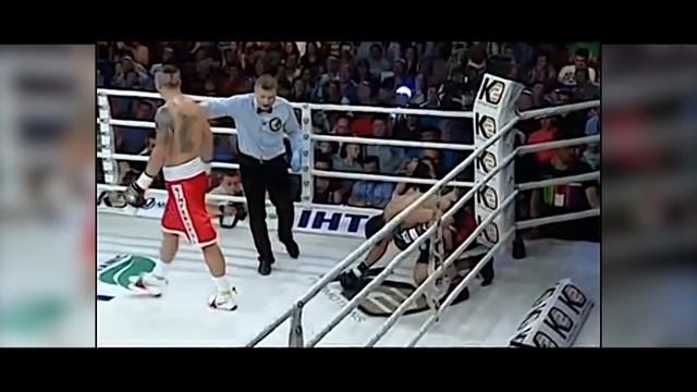 8 Cамых ДИКИХ Нокаутов АЛЕКСАНДРА УСИКА! смотреть онлайн