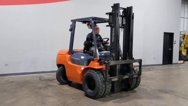 2010 Toyota 7FDU35 8000lb Dual Drive Diesel Pneumatic Forklift STK 9797 смотреть онлайн