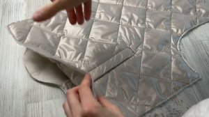 Прорезной карман с листочкой на куртке. Люксовая обработка изнанки изделия.