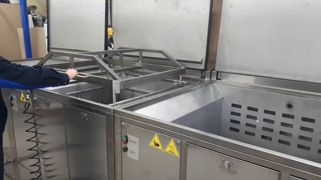 Ультразвуковая линия с полуавтоматической системой перемещения корзин смотреть онлайн