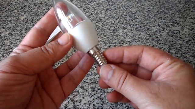 Bombilla Vela de luz de LED, Shine-Co C37 E14 смотреть онлайн
