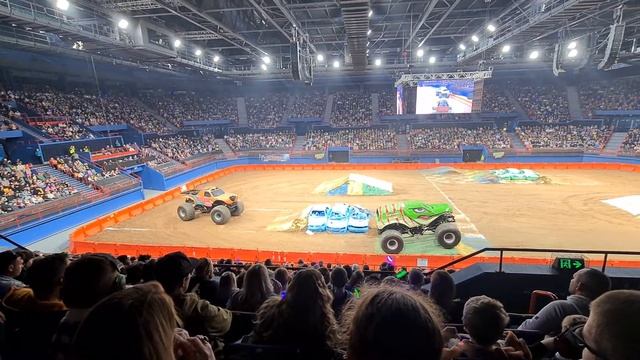 Monster Truck Mania 2021(3) смотреть онлайн