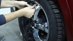 Из чёрного матового в зеркальный хром.