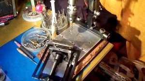 Самодельный сверлильный мини станок.  Окончательный вариант (SVL)