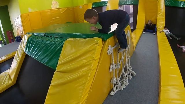 ДЕТСКИЙ  РАЗВЛЕКАТЕЛЬНЫЙ ЦЕНТР ДЕТСКАЯ ПЛАНЕТА. CHILDREN'S ENTERTAINMENT CENTER