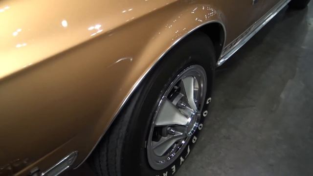 1968 GT500 in Sunlit Gold at the L.A. Classic Auto Show owner Frank Chirat Mustang Connection смотреть онлайн