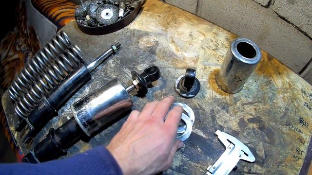 Установка пружин Иж на амортизаторы Днепр МТ смотреть онлайн