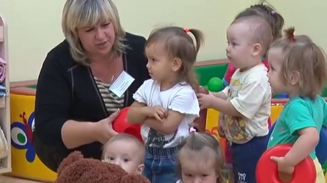 Зарплата нянечкам смотреть онлайн