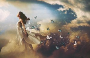 "Ты мой сон". Слова Вероники Тушновой, музыка,  исполнение и видеоклип  Татьяны Комраковой.