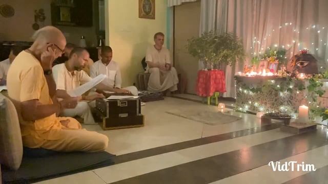 2021.10.23 - Картика. Киртан с Бхакти Вигьяна Госвами Махараджем смотреть онлайн