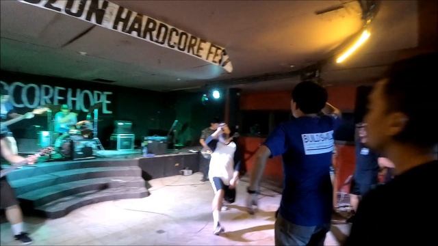 REACT - Navigator (Live in Batangas City) смотреть онлайн