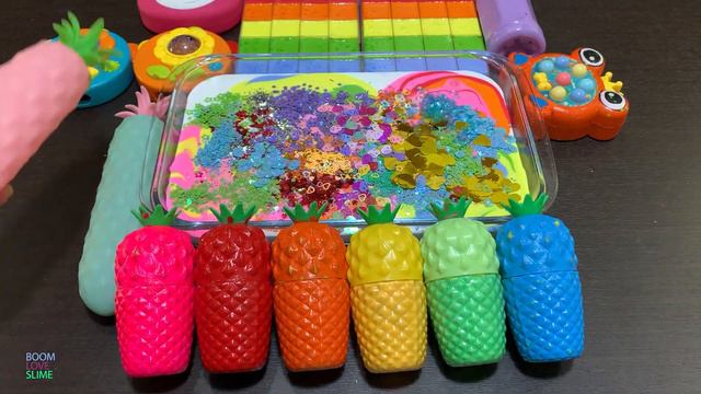 MAKEUP AND GLITTER AND CLAY Mixing Random Things Into GLOSSY Slime 5378.mp4 смотреть онлайн