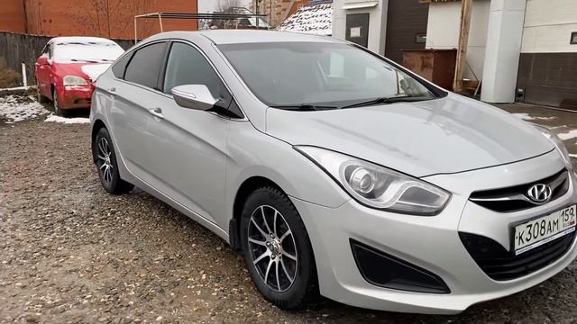 Видео обзор Hyundai i40 смотреть онлайн